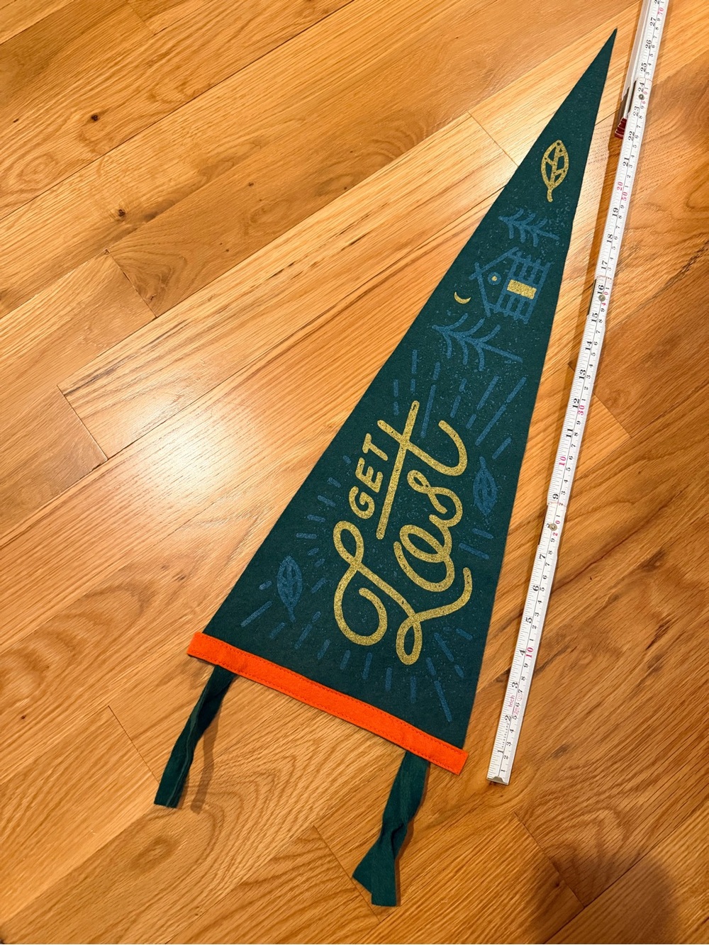 Oxford Pennant 'Get Lost' Pennant Banner - NWOT